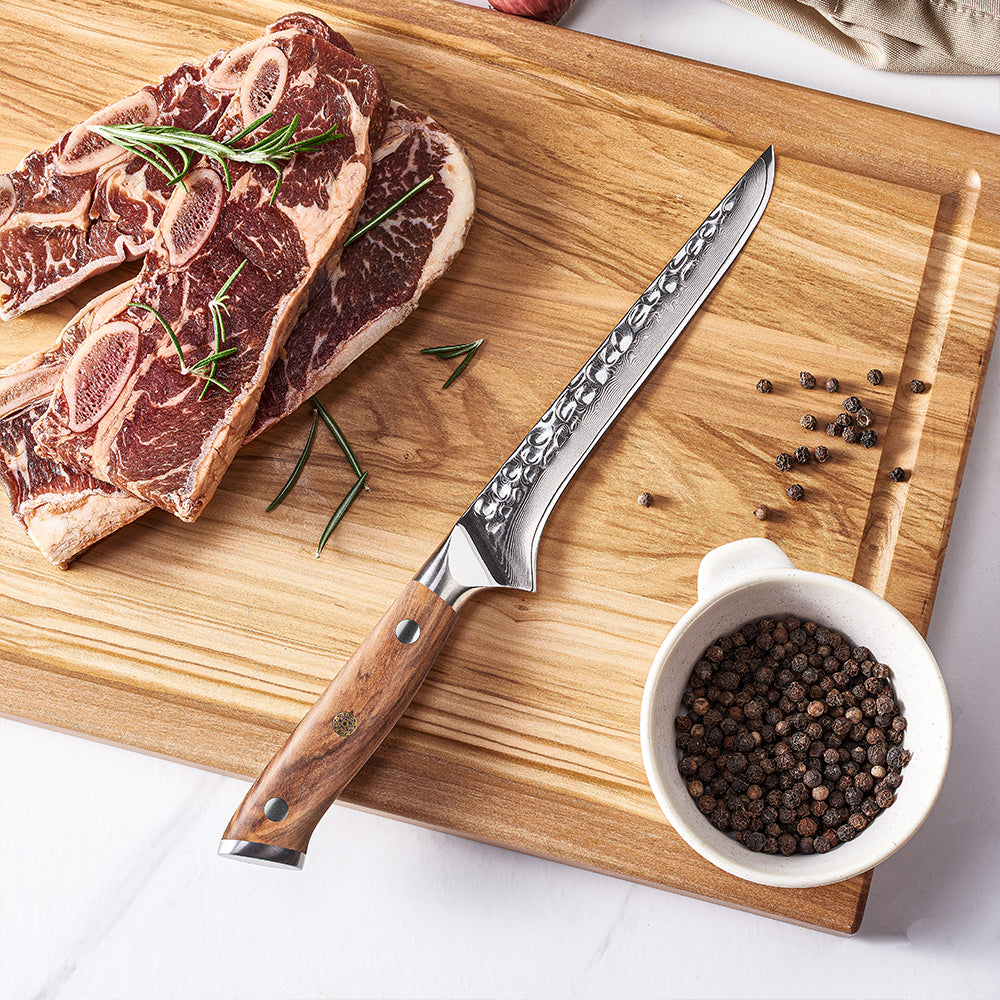 Vykosťovací nůž, Hikari – přesné filetování ryb a masa s čepelí z damaškové oceli VG-10 a rukojetí z olivového dřeva - Hikari