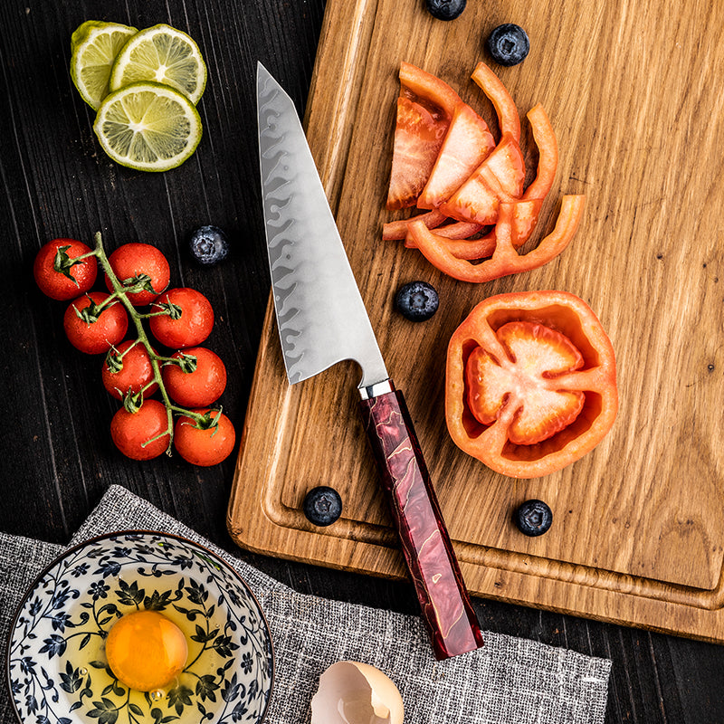 Hikari Petty Knife – Profesionální japonský kuchyňský nůž s matnou čepelí a pryskyřicovou rukojetí